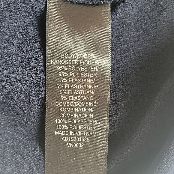 Adiranna Papell Navy Blue Layered Look Women's Top Size M - Picture 10 of 10